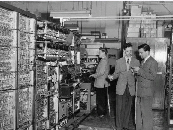 全世界第一台电子计算机诞生背后的故事